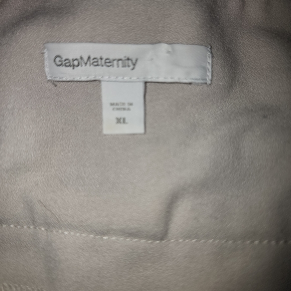 Gap neutral wrap style maternity dress - Picture 2 of 3